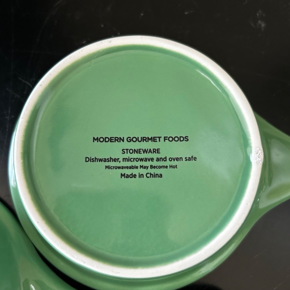 Modern Gourment Foods Ceramic Single Serve Casserole. NWOT - Picture 5 of 5